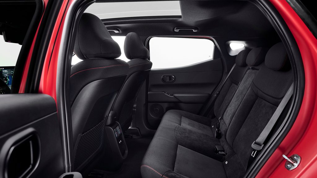 hyundai-ioniq-3-unveil-0426-interior-06
